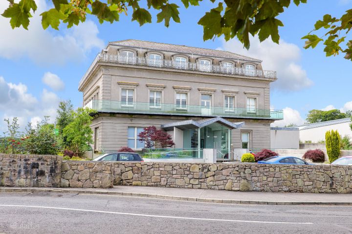 14 Mount Eaton House, Taylors Hill Road, Taylors Hill, Galway City., H91PF54