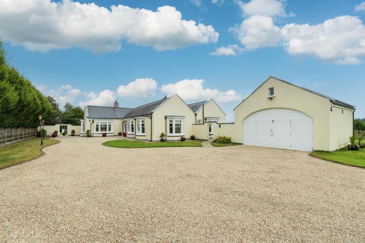 Painstown Grange, Painstown, Kill, Kildare