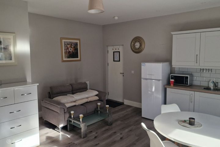 Apartment 77 Mespil Road, Dublin 2