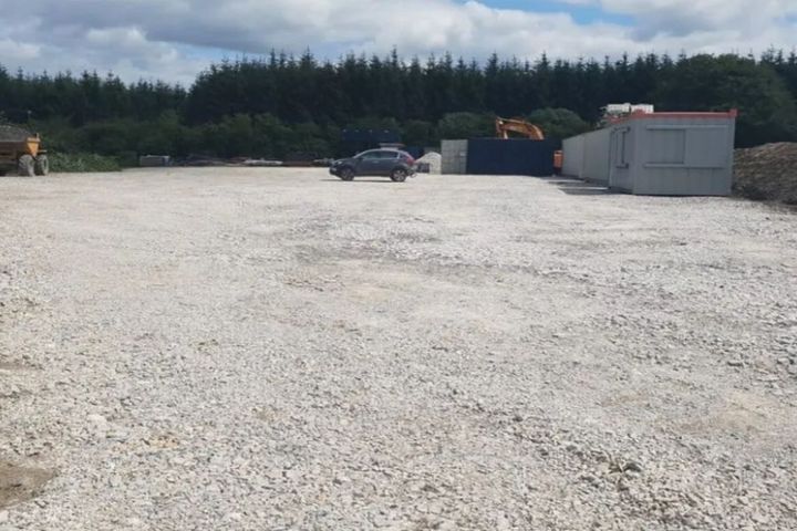 Yard Space for let - Barstown Commercial Park , Dunboyne, Co. Meath