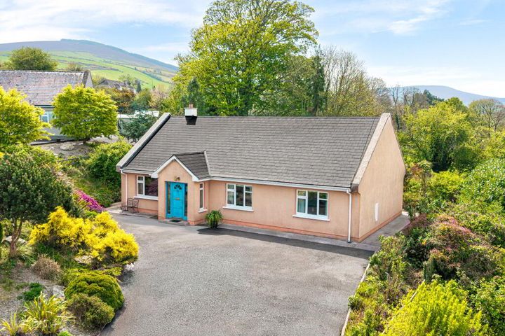 7 The Meadows, Kildavin Road, Myshall, Co. Carlow, R21CF43