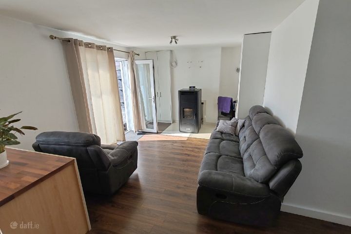 19 Beachside Avenue, Riverchapel, Co. Wexford