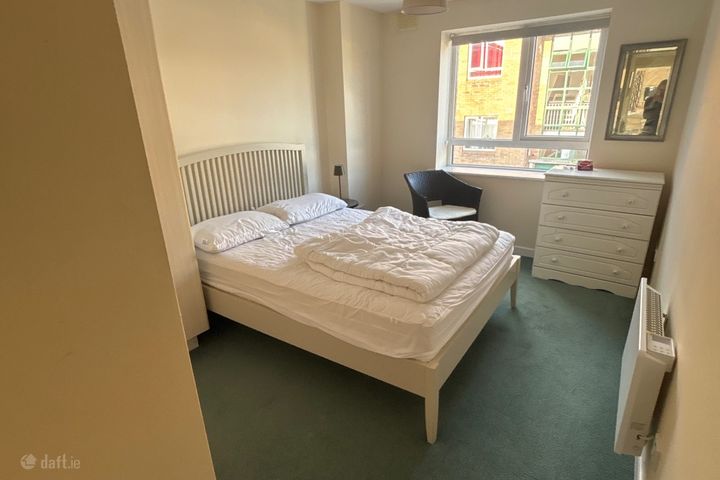 Room in town  near riverside hotels , Sligo, Co. Sligo