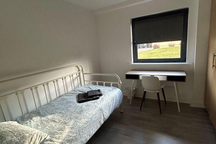 006 The Hill, Aikens Village, Stepaside, Dublin 18, Stepaside, Dublin 18