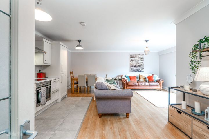 Merrion Court, Ailesbury Road, Sandymount, Dublin 4