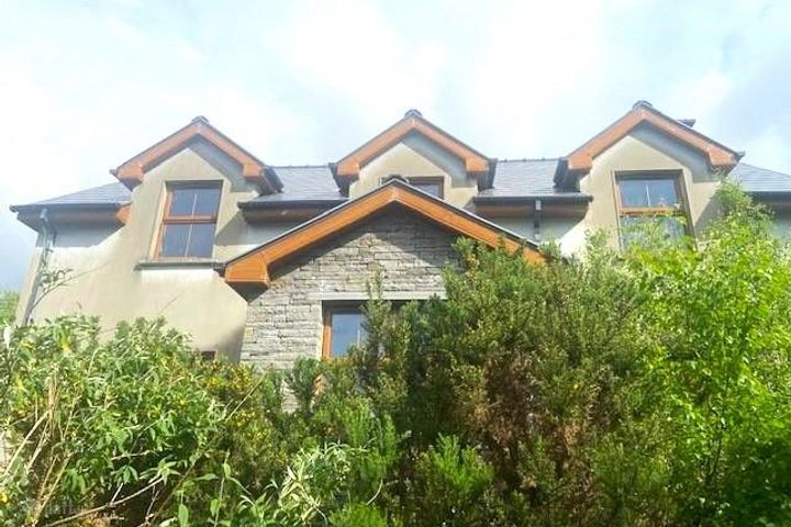 Park, Rossmaceoin, Castletownbere, Castletownbere, Co. Cork, P75WT25 - Photo 3