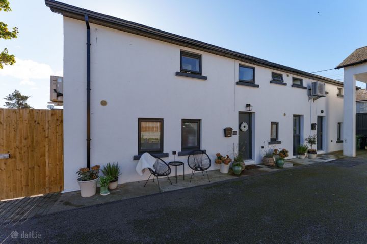 The Coach House, Newcastle Village, Newcastle, Co. Wicklow, A63 TY00