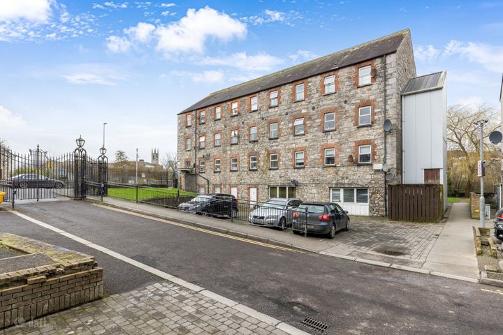 21 The Old Mill, Rivermill View, Navan, Co Meath, C15NA48