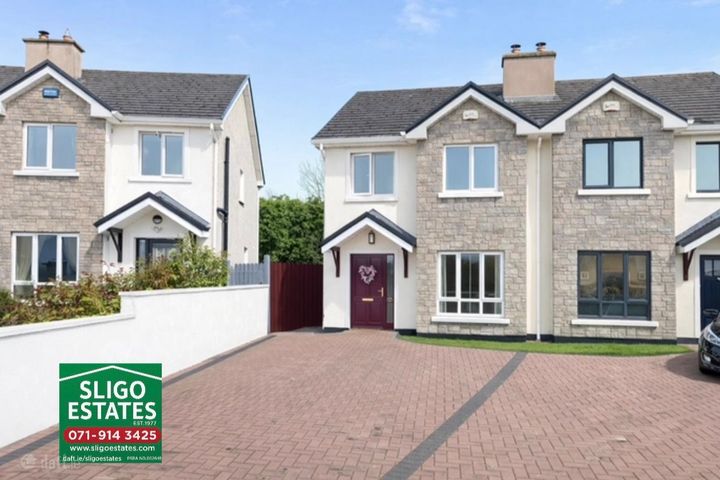 17 Ashbrook, Collooney, Co. Sligo, F91F2H5