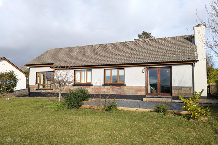 Carrowbaun, Westport, Co Mayo, F28KX26