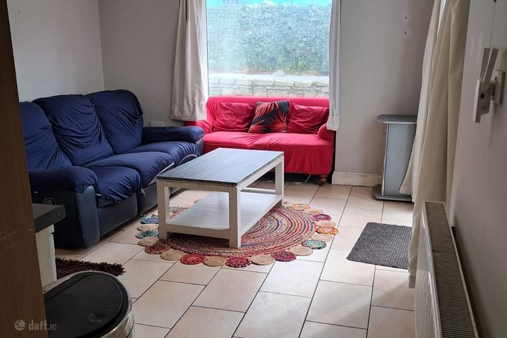 Pope's Hill,Popes Road, Ballyvolane, Co. Cork