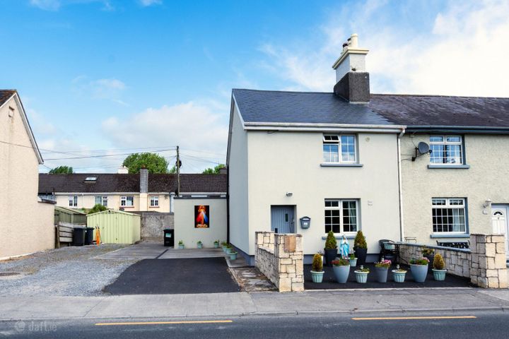 142 Lakeview, Clara, Clara, Co. Offaly, R35DT99