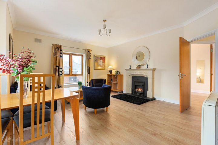 Apartment Block B, Altamont Hall, Stoney Road, Dublin 14, Kilmacud, Dublin 14