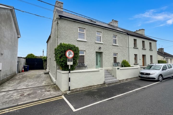 Saint Martin, Jubilee Street, Ballinasloe, Co. Galway, H53HY44