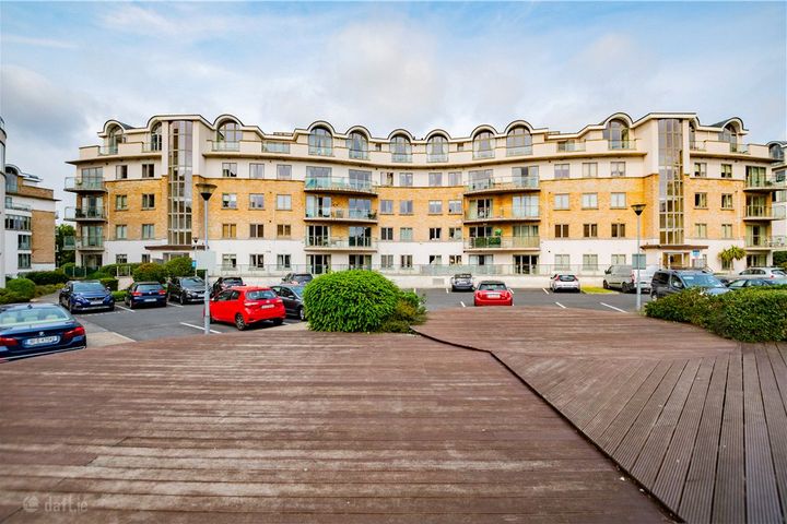 Penthouse 18, The Elm, Rockfield, Dundrum, Dublin 16, D16CX61