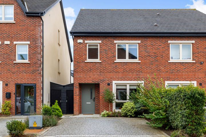5 Shackleton Glen, Lucan, Co. Dublin, K78H0C8
