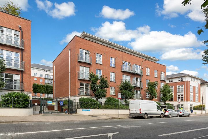 41 The Waterside, Charlotte Quay, Grand Canal Dock, Dublin 4, D04KF88