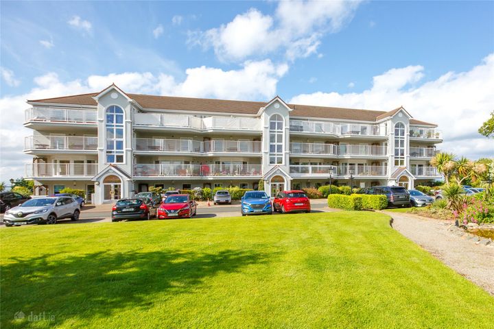 110 Salthill Apts, Monkstown, Blackrock, Dublin