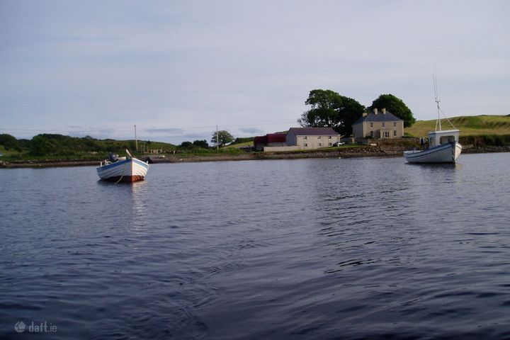 Flat 2, Mchugh'S Flats, Carntullagh, Bruckless, Do, Bruckless, Co. Donegal