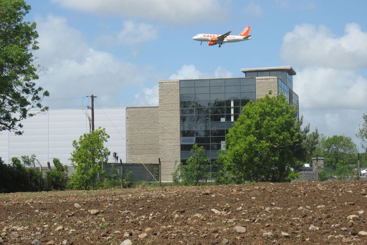 Canyon Cts, Shannon, Co. Clare