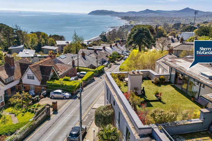 The Penthouse, No.4 Killiney Hill Plaza, Killiney, Co Dublin, A96XR62