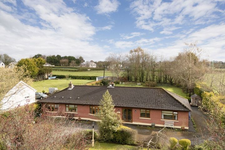 Belmont Bridge, Kilpatrick, Ballinea, Mullingar, Co. Westmeath, N91FT44