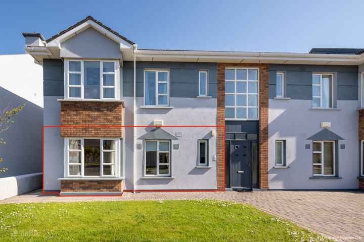 8 Southbay Point, Rosslare, Co Wexford, Y35XY59