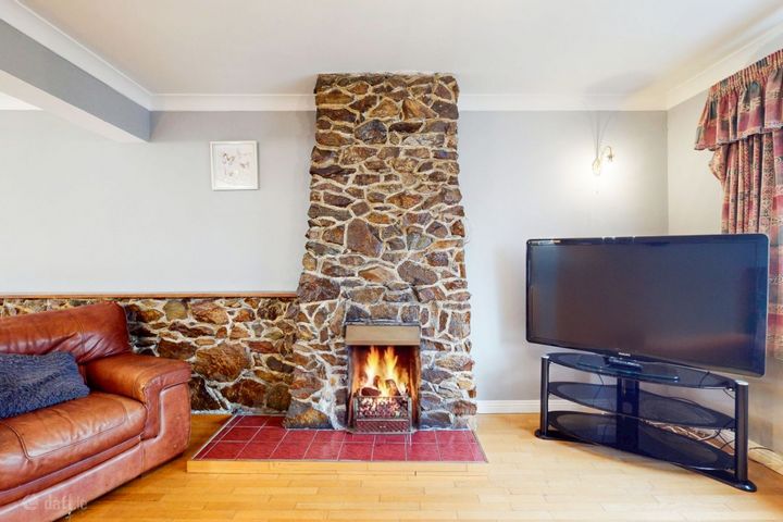 10 Sweetmount Avenue, Dundrum, Churchtown, Dublin 14, D14X243 - Photo 3