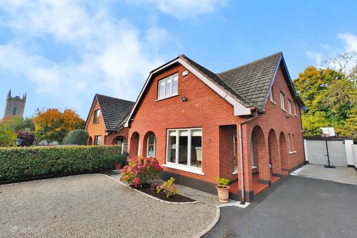 Donnrua, Coundon Court, Killiney Avenue, Killiney, Co. Dublin, A96X5V9