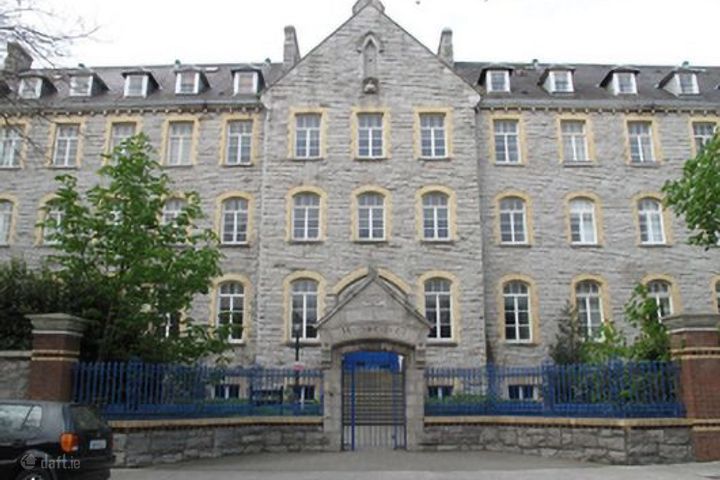 65 Hybreasal House, South Circular Road, Kilmainham, Dublin 8