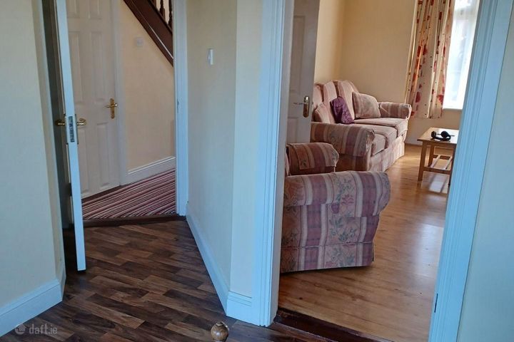 16 The Paddocks, Ballybrit, Co. Galway