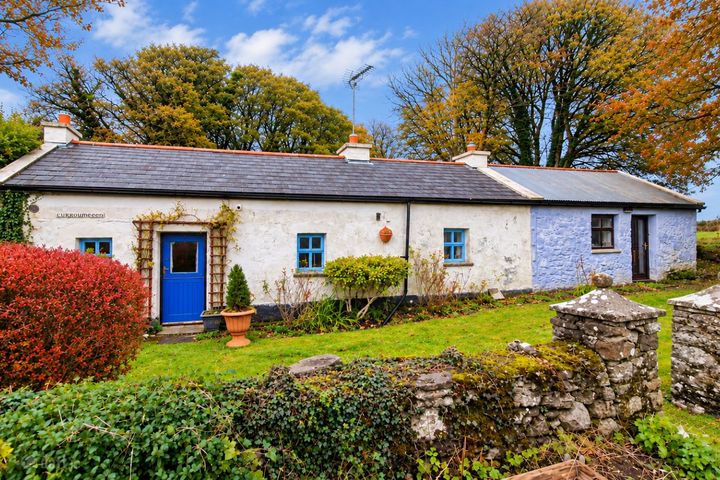 Loch Airne Cottage, Carrowneden, Aghamore , Ballyhaunis, Co. Mayo, F35YD77