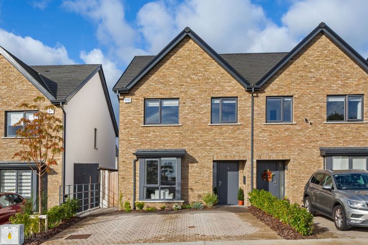 8 Halpin Grove, Tinakilly Park, Rathnew, Co. Wicklow, A67Y6N2