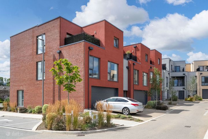15 Tully Green, Dublin 18, Cherrywood, Dublin 18, D18PVX4