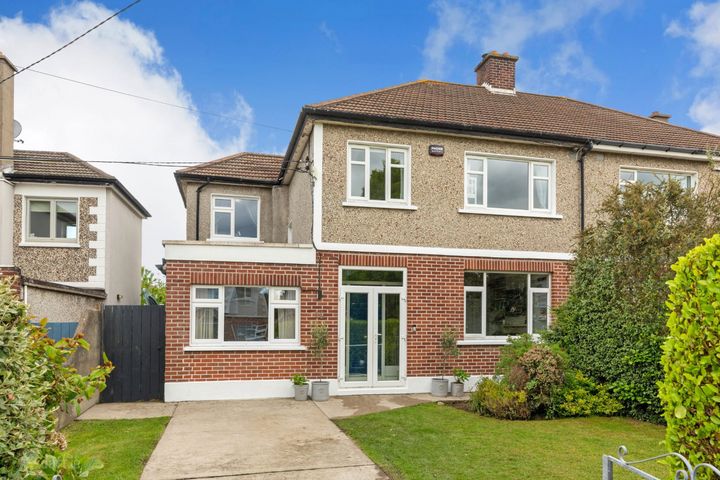 16 Leopardstown Park, Blackrock, Dublin, Dublin