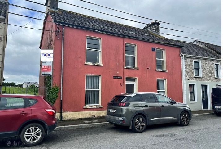 Derg House, Connacht Road Scarriff, Scarriff, Co. Clare, V94YYN2
