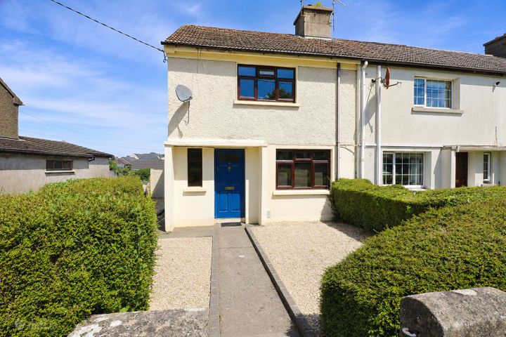 12 Pearse Square, Carrick-On-Suir, Carrick-on-Suir, Co. Tipperary, E32AY63