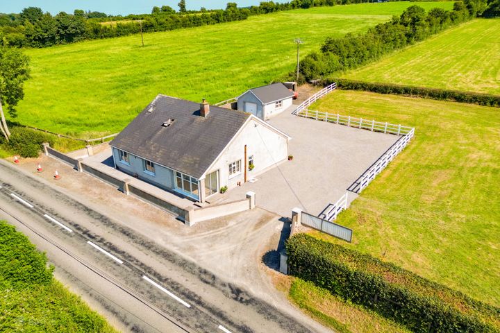 Toor, Lattin, Co. Tipperary, E34CD40