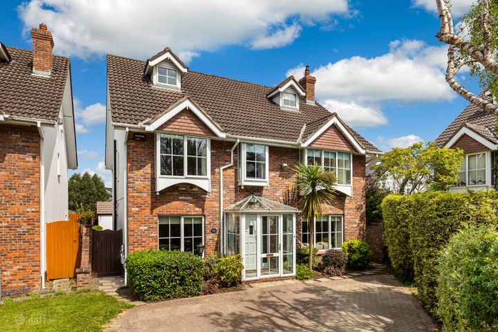 2 College Gate, Castleknock, Dublin 15, D15DD34