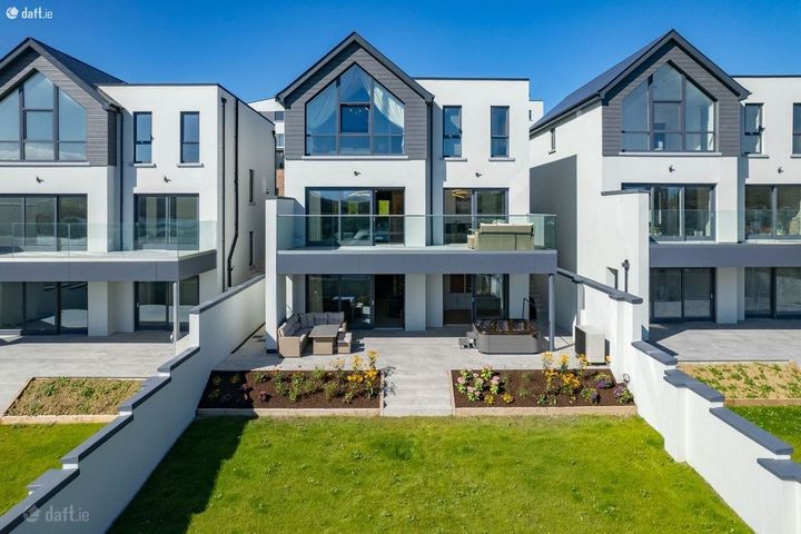 5 The Belvedere, Ballinacubby, Kinsale, Co. Cork, P17XD83