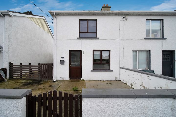 17 Saint Columba'S Avenue, Buncrana, Buncrana, Co. Donegal, F93E0P0