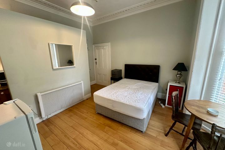 33 Rathdown Road, North Circular Road, Co. Dublin