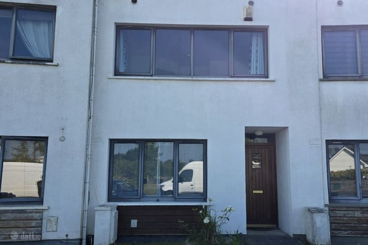 20 Corran Riada, Athlone, Co. Roscommon