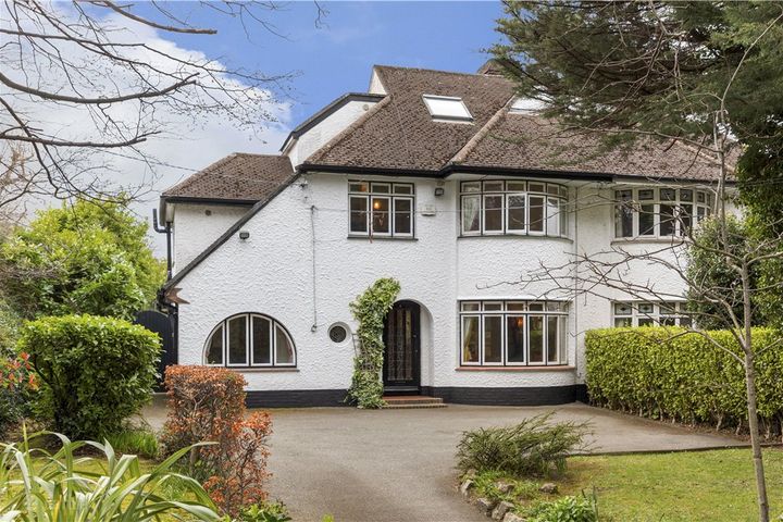 5 Greygates, Stillorgan Road, Mount Merrion, Dublin