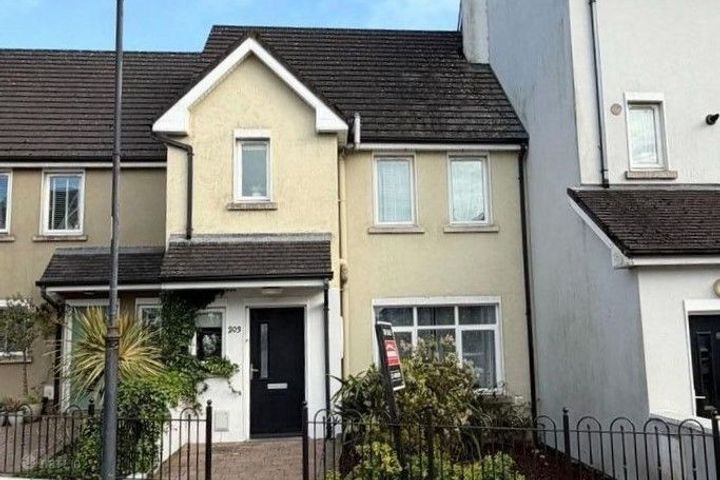 Maple Woods, Ballinacurra, Midleton, Co. Cork, P25RK31