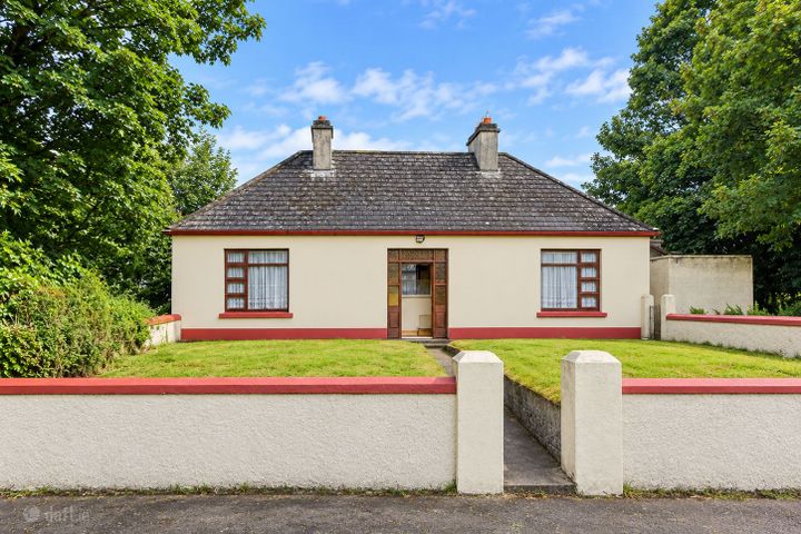 Carrowroe West, Brownsgrove, Tuam, Co. Galway, H54X983