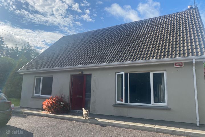 Carrigaline Road, Douglas, Cork, Donnybrook, Co. Cork