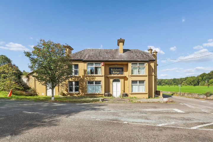 Ballyhooly lodge Or Castle Tavern, Ballyhooly, Co. Cork, P51W2K6