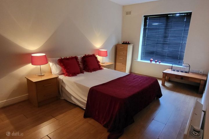The Square, Larch Hill, Dublin 17, Kilmore, Dublin 17