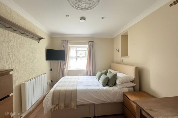 Flat 13, Eastpark Lodge, Rathmines, Dublin 6